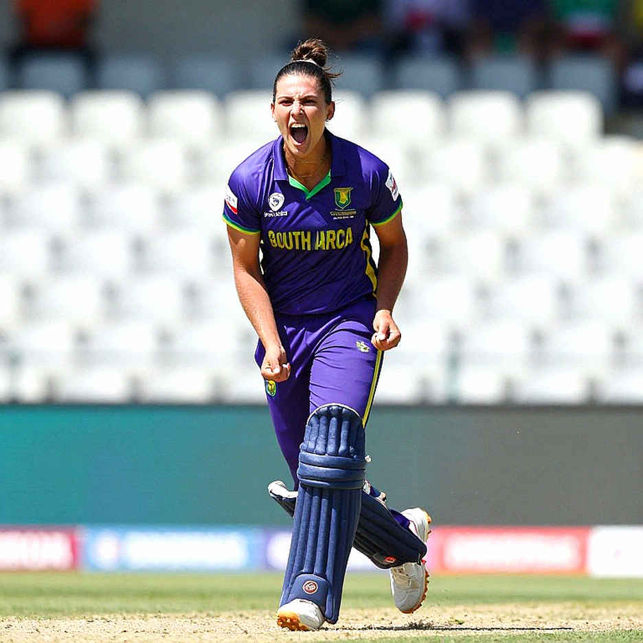 The Scorecard Written in the Pauses: Asian Cricket's Real War Runs From Over 7 to Over 15 The Scorecard Written in the Pauses: Asian Cricket's Real War Runs From Over 7 to Over 15