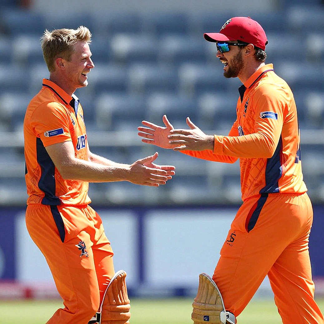 The Quiet Room of the Middle Overs: Reading Bangladesh's T20 Numbers Between the Seventh and Fifteenth The Quiet Room of the Middle Overs: Reading Bangladesh's T20 Numbers Between the Seventh and Fifteenth