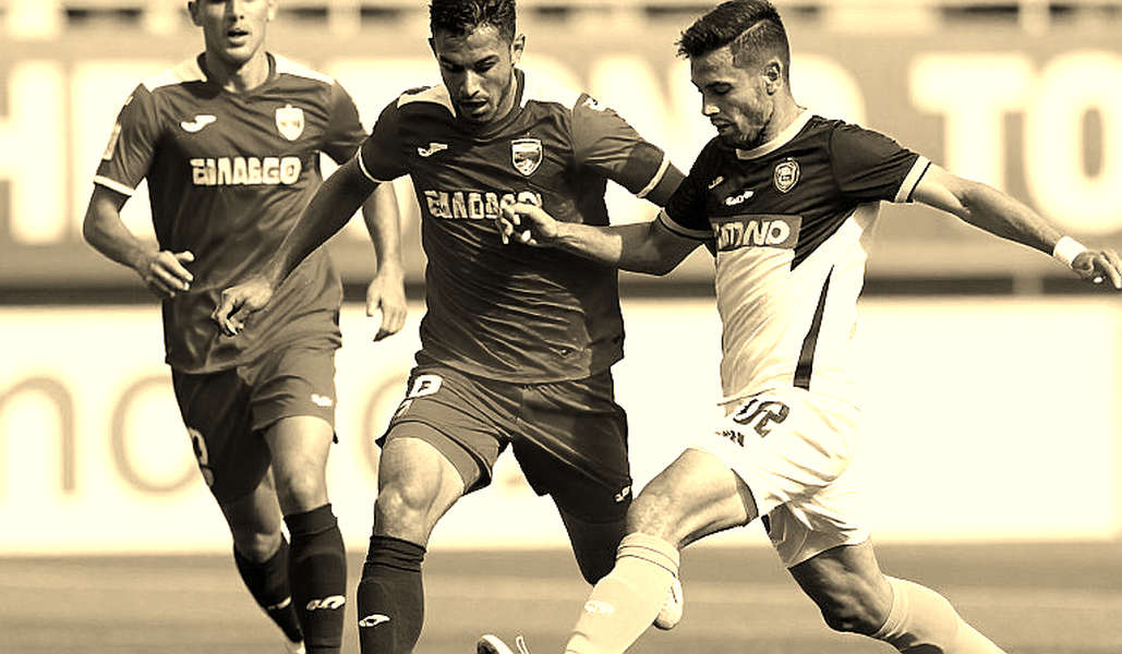 Tennis, Boxing and Motorsport Inside a File Called Football: The Ledger Blockchain Cannot Fix Tennis, Boxing and Motorsport Inside a File Called Football: The Ledger Blockchain Cannot Fix