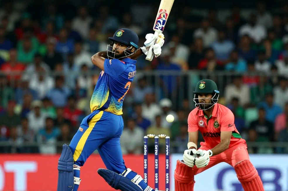 Umpire's Call: The Threshold Technology Draws for Itself Umpire's Call: The Threshold Technology Draws for Itself