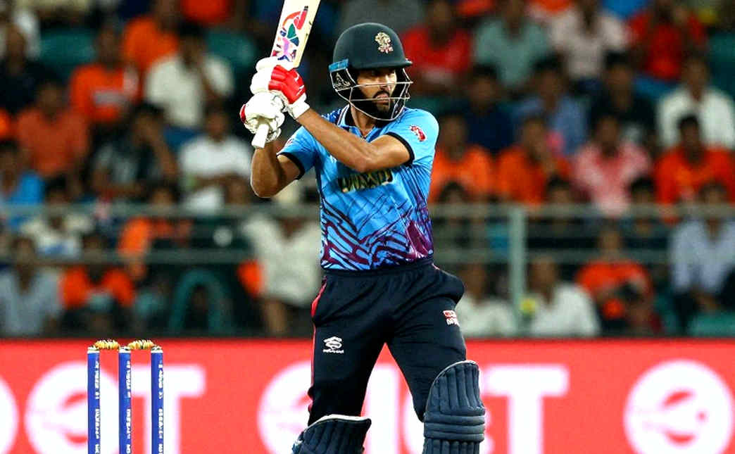 The Auction's Hidden Ledger: Price, Data and a Misreading in Franchise Cricket The Auction's Hidden Ledger: Price, Data and a Misreading in Franchise Cricket
