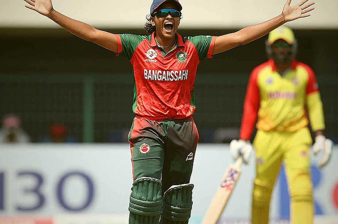 কেন্দ্রীয় চুক্তির ফাঁক গলে এক নীরব বিবর্তন: মাইকেল ব্রেসওয়েল ও নিউজিল্যান্ডের 'ক্যাজুয়াল' পথ কেন্দ্রীয় চুক্তির ফাঁক গলে এক নীরব বিবর্তন: মাইকেল ব্রেসওয়েল ও নিউজিল্যান্ডের 'ক্যাজুয়াল' পথ