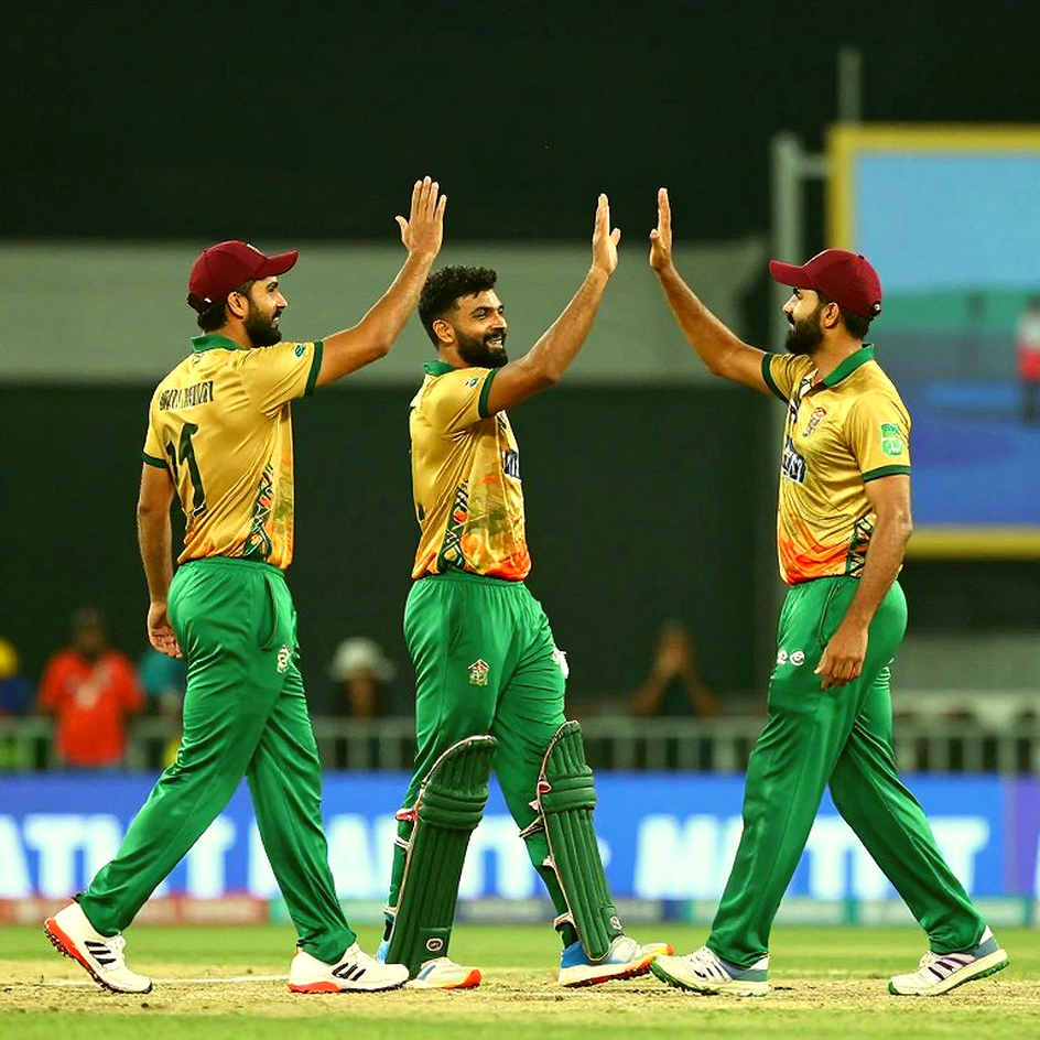 The Silent Current of the Data Pipeline: Information Points, Existence, and the Limits of AI in Cricket Analysis The Silent Current of the Data Pipeline: Information Points, Existence, and the Limits of AI in Cricket Analysis